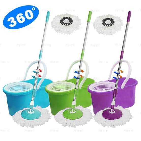 Easy Spin Mop with Plastic Strainer – 360° Microfiber Floor Cleaning Mop