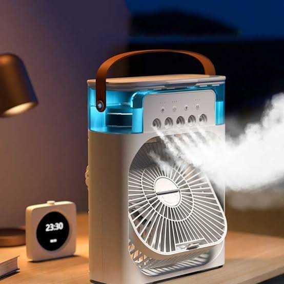 10 Inch Mini Cooling Fan – Portable USB Air Cooler with Mist Spray, 600ml Water Tank, Type-C Rechargeable Personal Air Conditioner for Home, Office & Bedroom